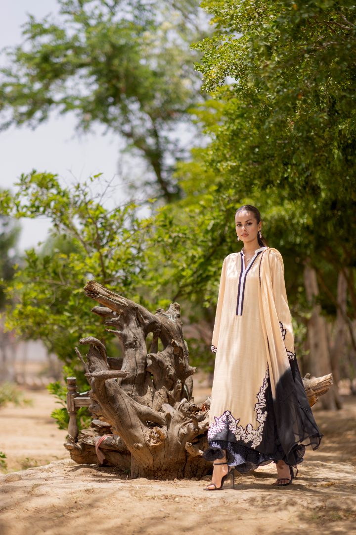 Pearls & Skin Tone - MaisonDuModa 3 Piece Dress