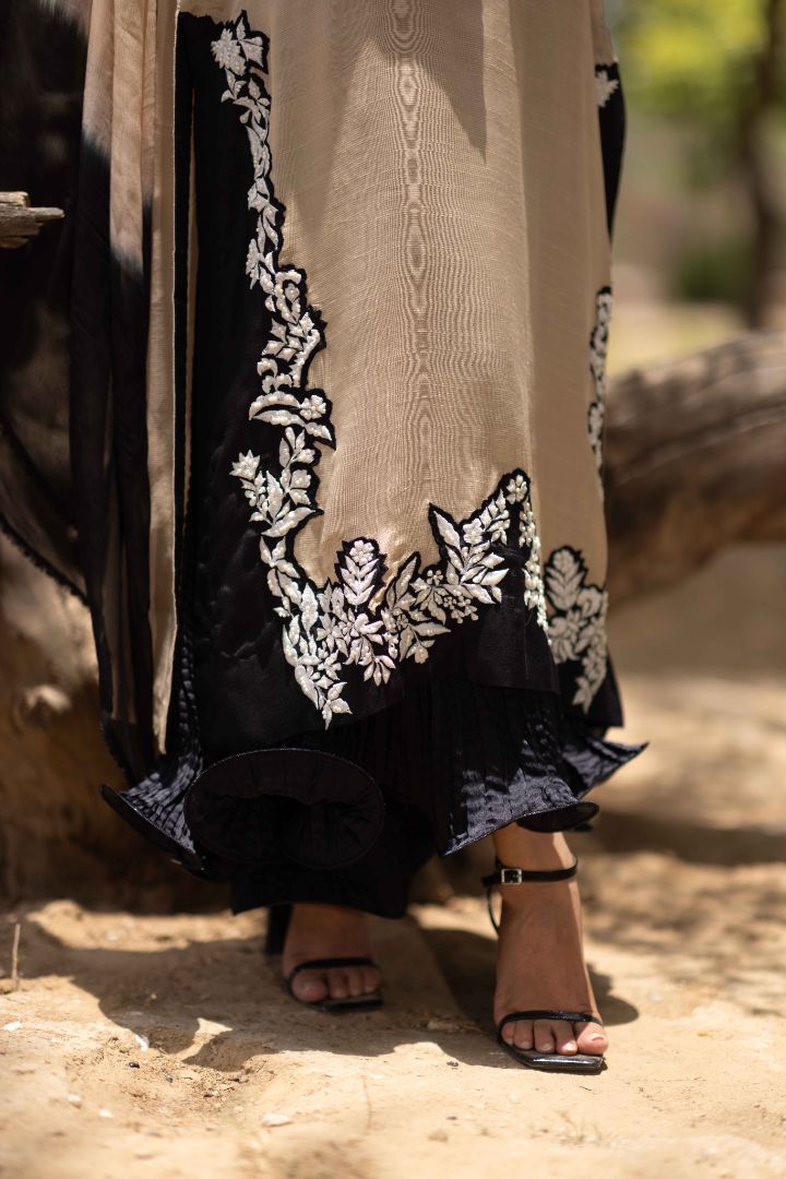 Ruffle Crush Trousers - MaisonDuModa Trousers