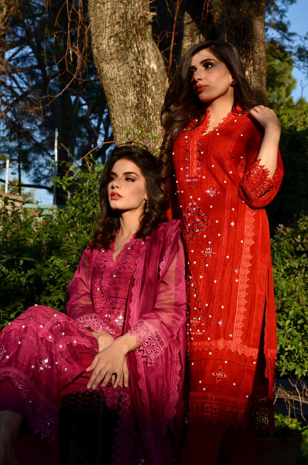 ISSA RED ROSE - MaisonDuModa 3 Piece Dress