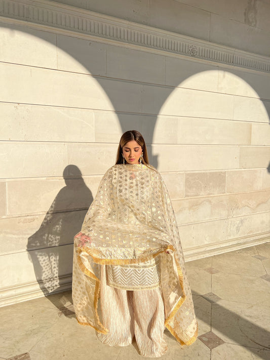 White & Gold Outfit - MaisonDuModa 3 Piece Dress