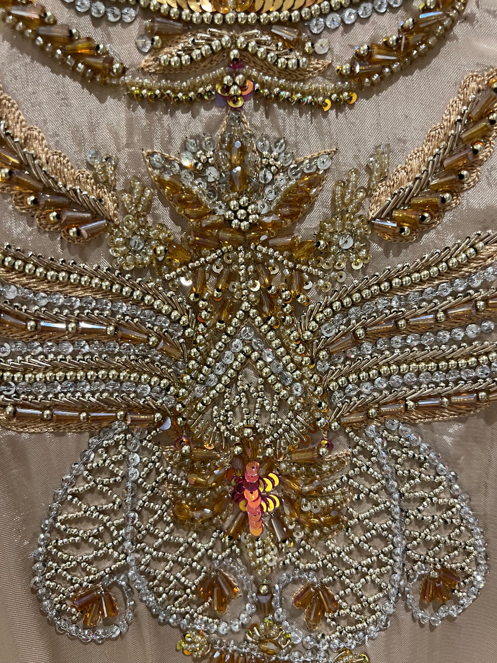 Gold jewel handwork suit !