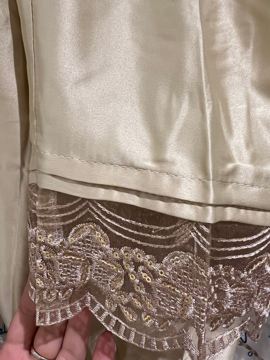 Beige blue Silk set !