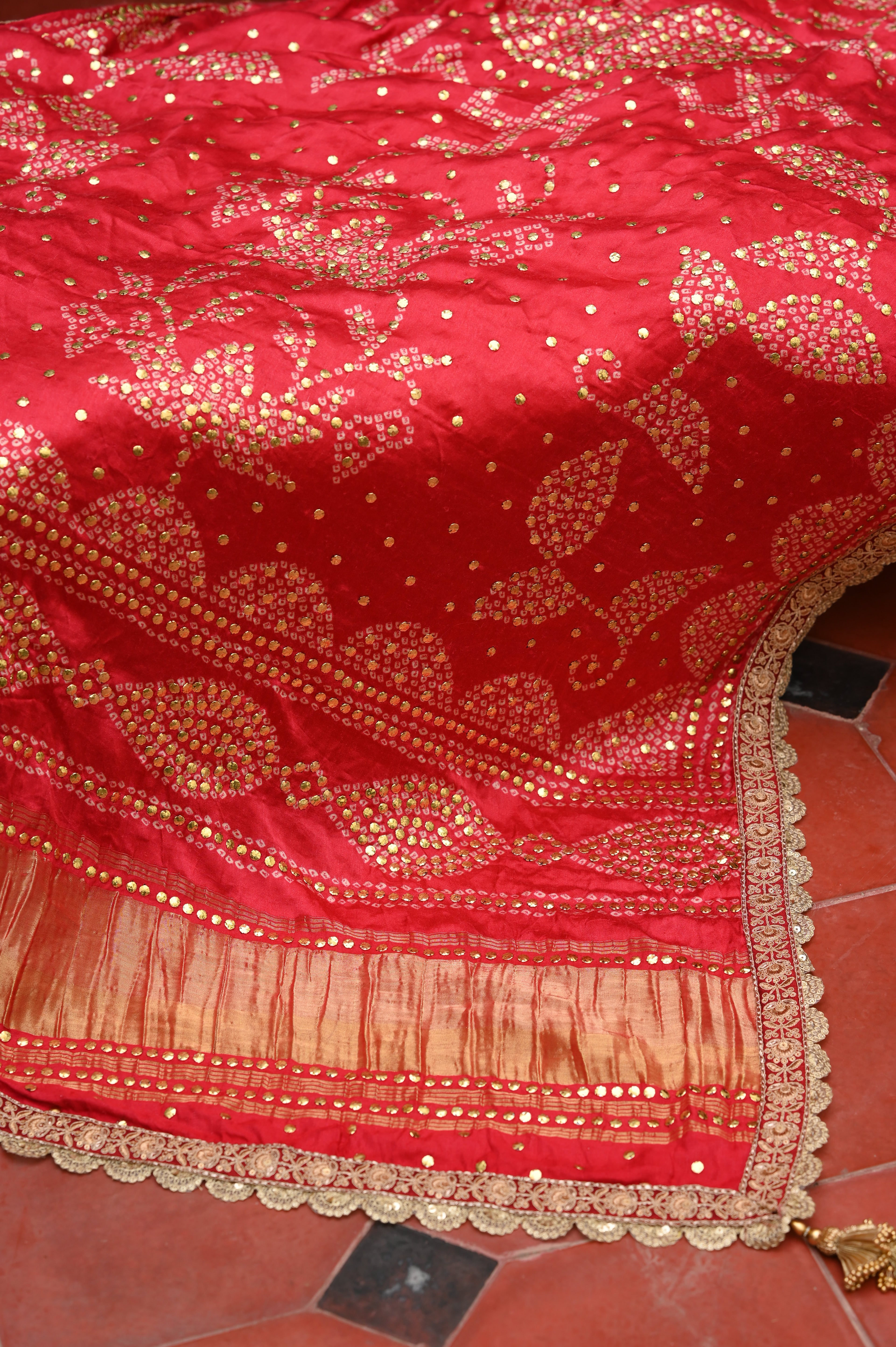 Bandhini Dupatta - MaisonDuModa Dupatta